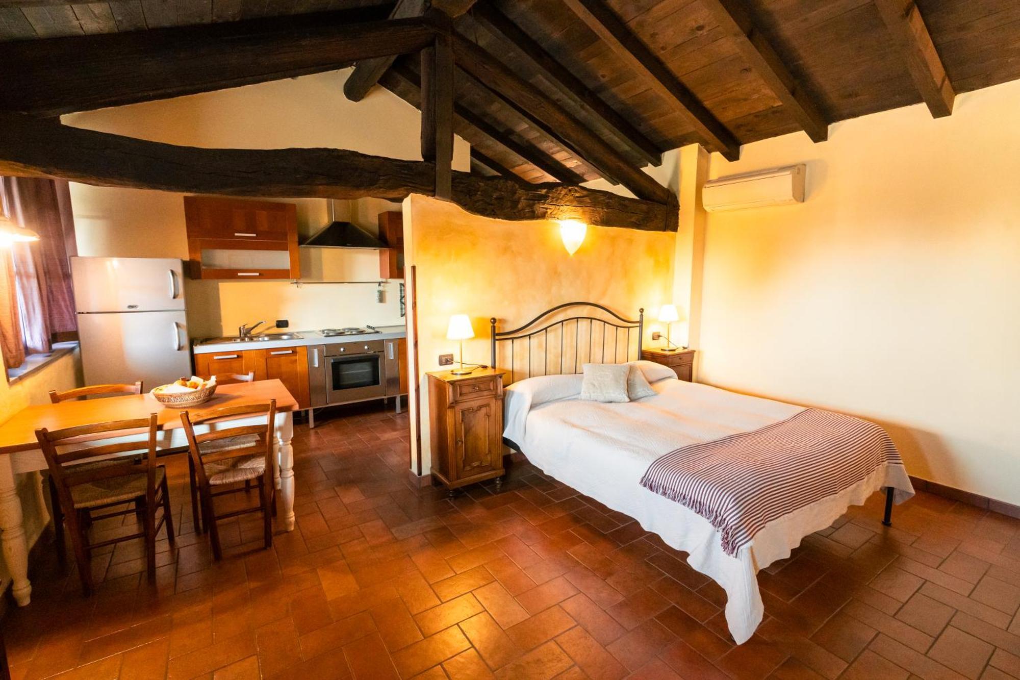 Agriturismo Bassanella Treviglio Exterior photo